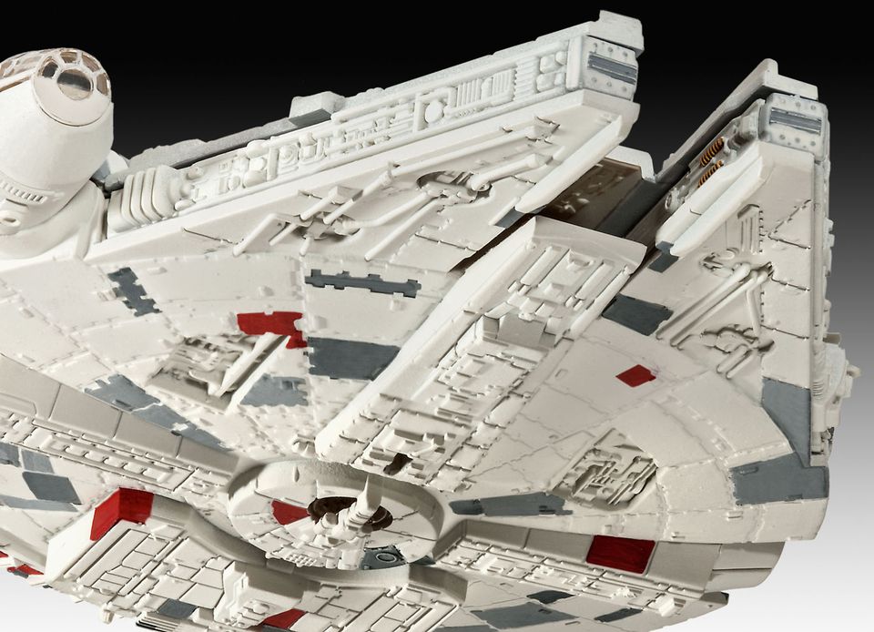 1/241 Millennium Falcon