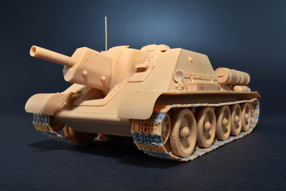 1/35 SU-122 (Initial Production) w/Full Interior