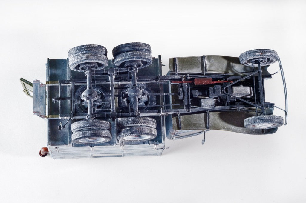 1/35 GAZ-AAA with Shelter