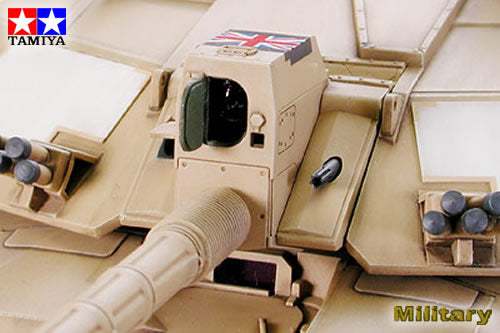 1/35 British Main Battle Tank Challenger 2 (Desertised)