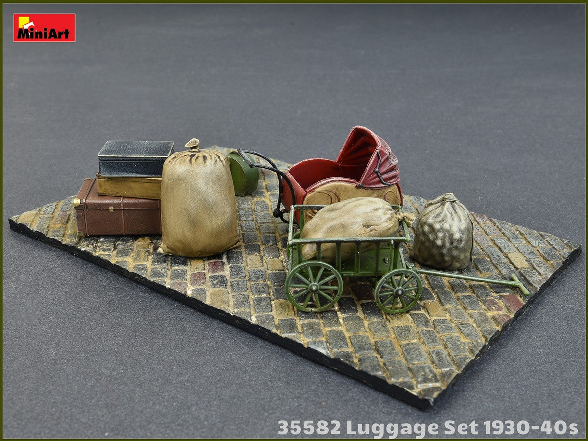 1/35 Luggage Set 1930-40s