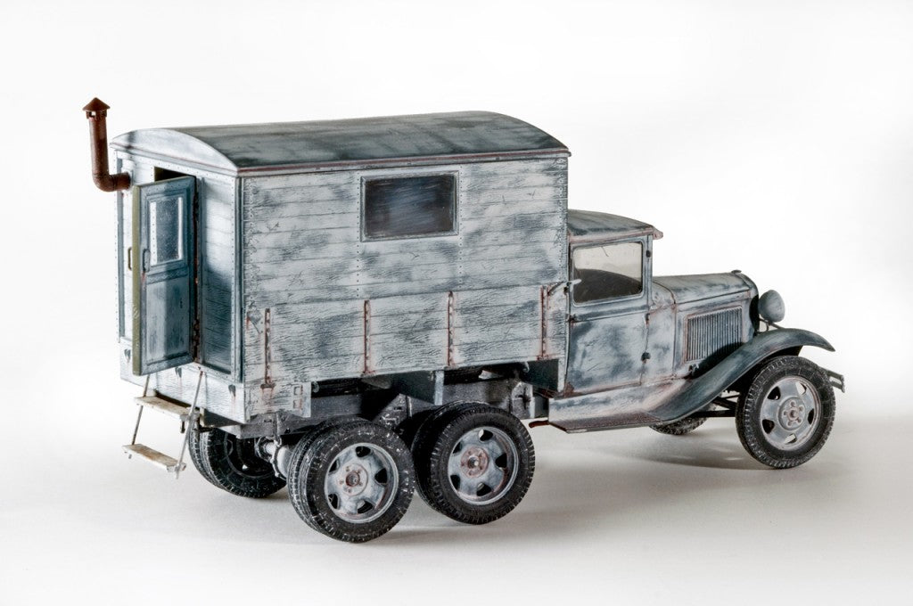 1/35 GAZ-AAA with Shelter