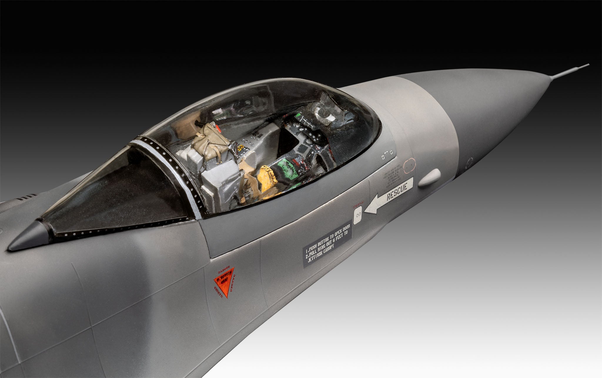 1/32 F-16 Falcon 50th Anniversary