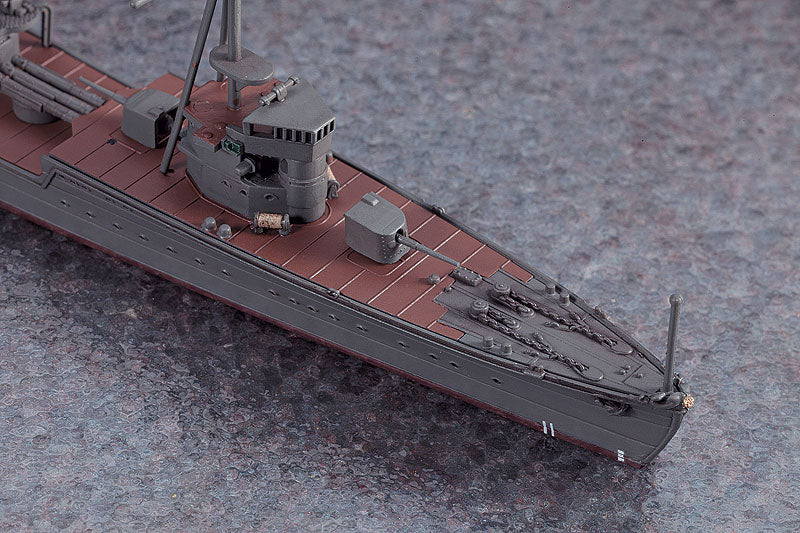 1/700 Japanese Navy Light Cruiser Tenryu