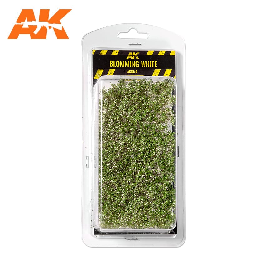 Blomming White Shrubberies