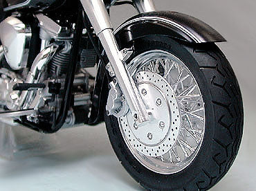 1/12 Yamaha  XV1600 Road Star