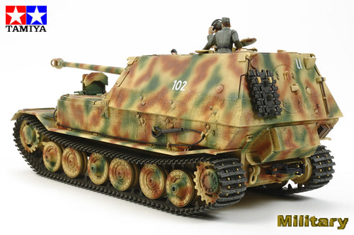 1/35 German Heavy Tank Destroyed Elefant