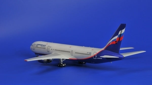 1/144 Civil Airliner Boeing 767-300