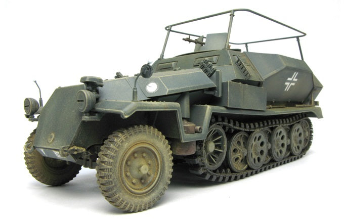 1/35 SDKFZ 251/17 Command