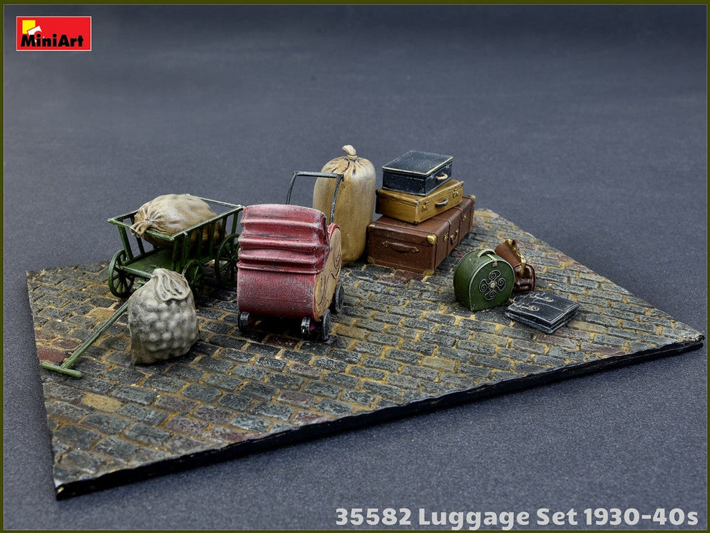 1/35 Luggage Set 1930-40s