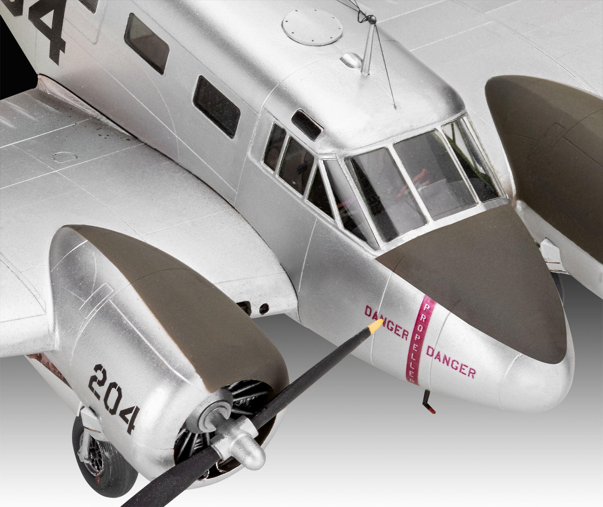 1/48 Beechcraft Model 18